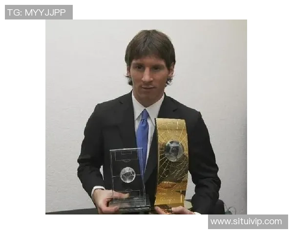 足球场上的传奇称号揭秘几位明星球员的荣耀与成就 足球场上的传奇称号揭秘几位明星球员的荣耀与成就